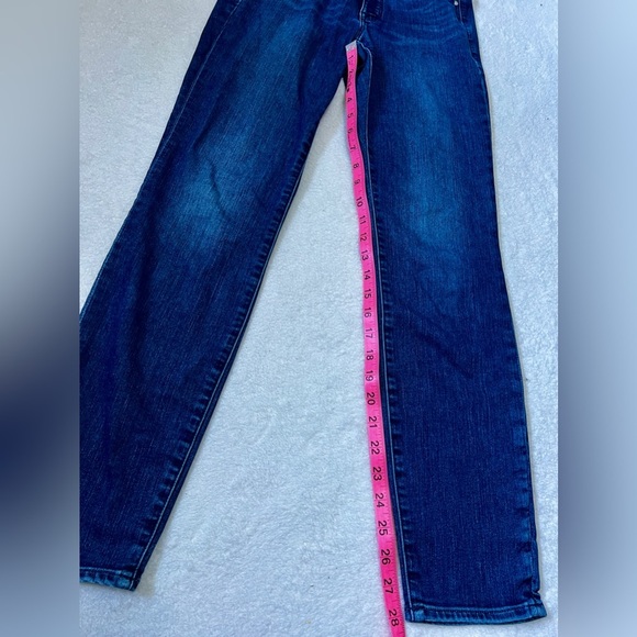 Athleta Mid-Rise Tapered Slim Fit Jeans - Size 0 (26") - Picture 5 of 10